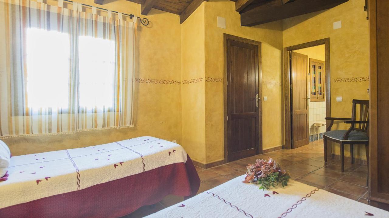 Los Laureles 2 Urda Dış mekan fotoğraf